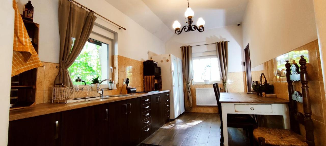 Gorski Widok Karpacz Apartamenty I Pokoje- Salon Kominkowy Exterior foto